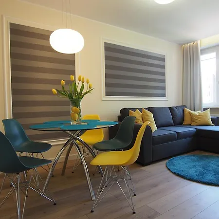 Grand -Tourist Marine Apartments Danzica Esterno foto